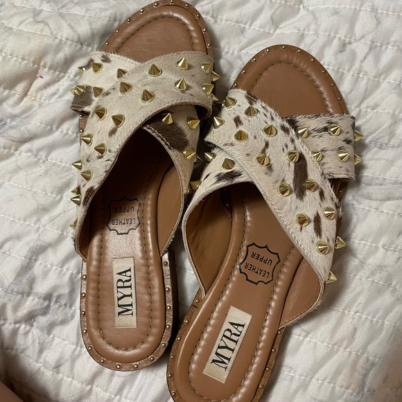 Size 7 MYRA Studded Sandal - Picture 1 of 4
